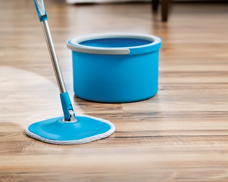 Clean water spin mop